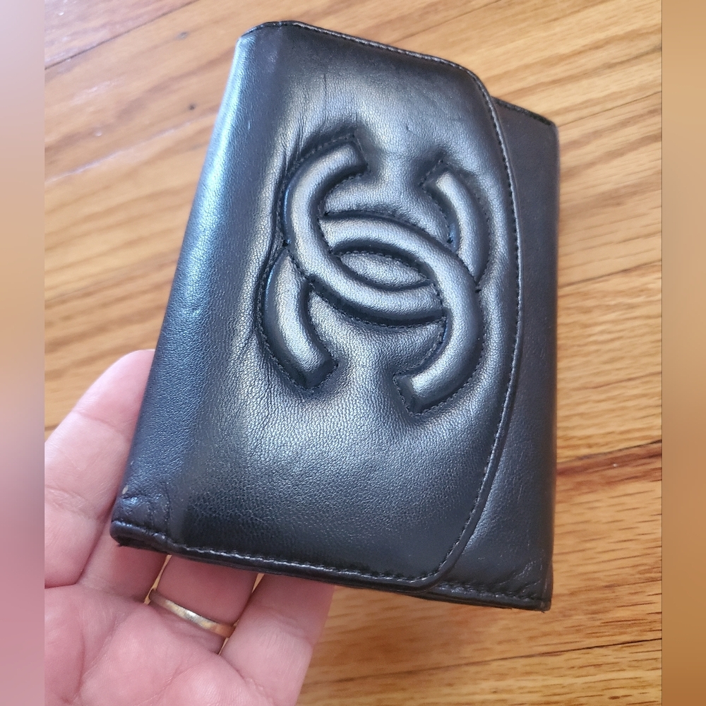 Chanel Lambskin Black Leather Wallet Vintage Unisex